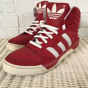 ‼️ADIDAS‼️ VINTAGE 90’s Style HighTop Sneakers 🔥